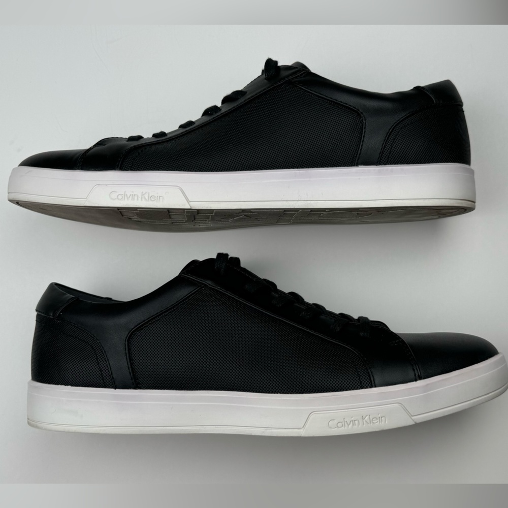 Calvin Klein Men’s ‘Bowyer’ Black Lace-Up Shoes. Size- 10
